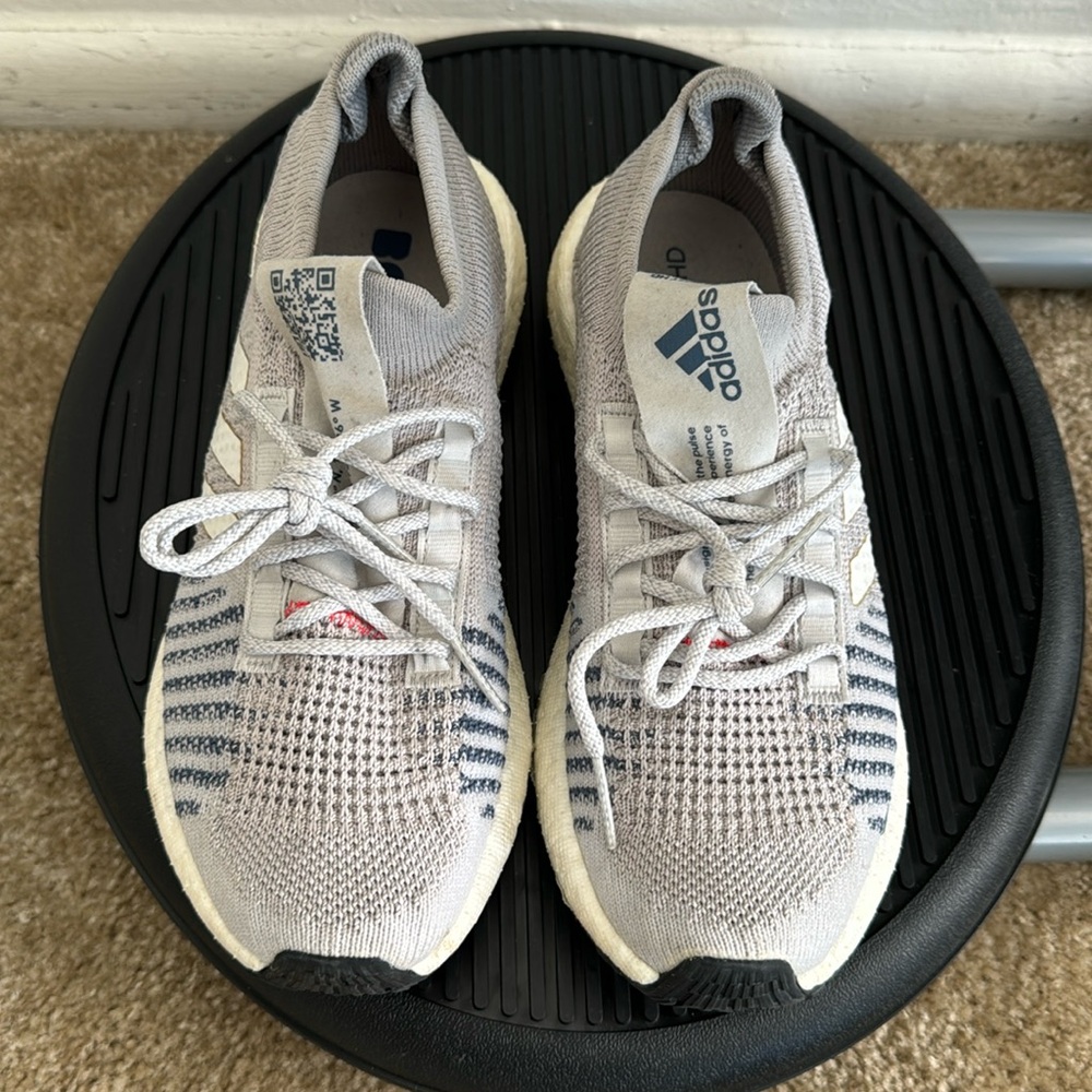 Men’s adidas boost HD